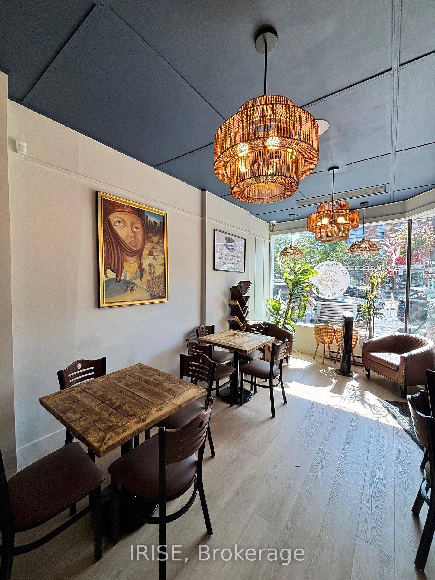 Excellent location in a well established and growing neighbourhood with lots of foot traffic and community centre nearby.