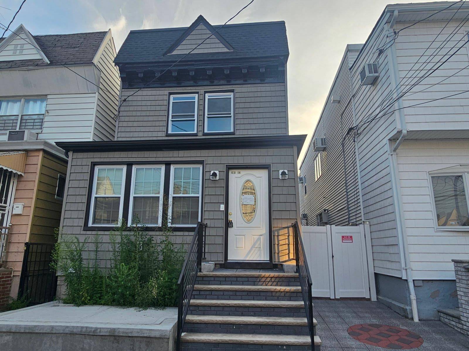 This income producing property has been completely renovated from top to bottom.