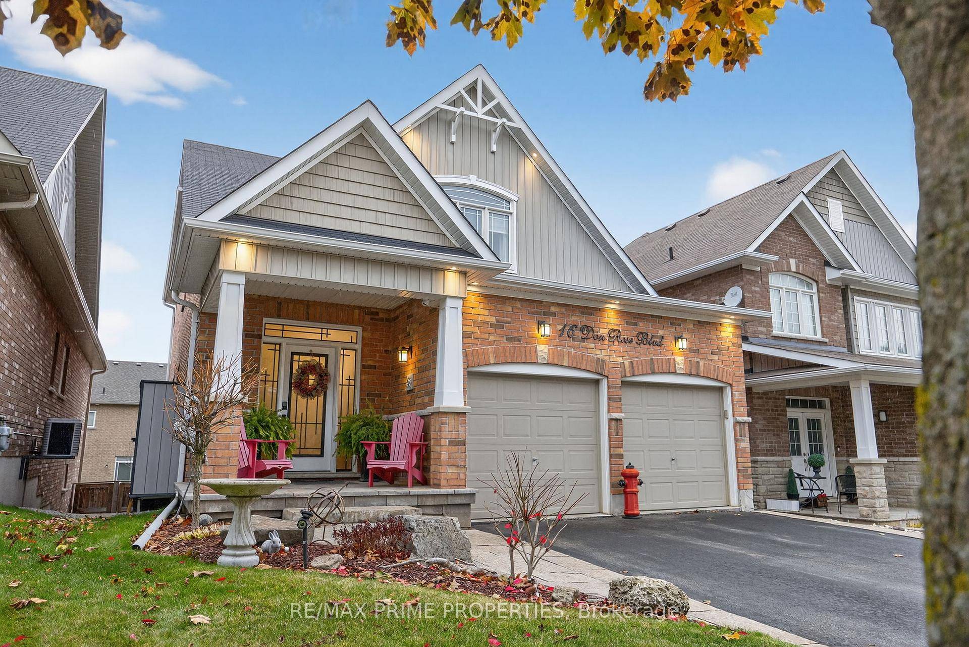 OFFERS WELCOME ANYTIME Welcome to 16 Don Rose Blvd a beautifully maintained family home on one of Mount Albert's most sought after streets.