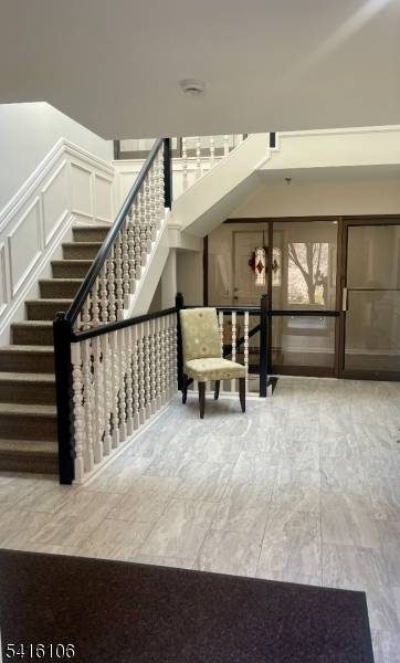 Heritage Greene welcomes you to this beautifully maintained condominium featuring 5 rooms, including a large bedroom with a walk in closet and a versatile bonus room perfect for use as ...