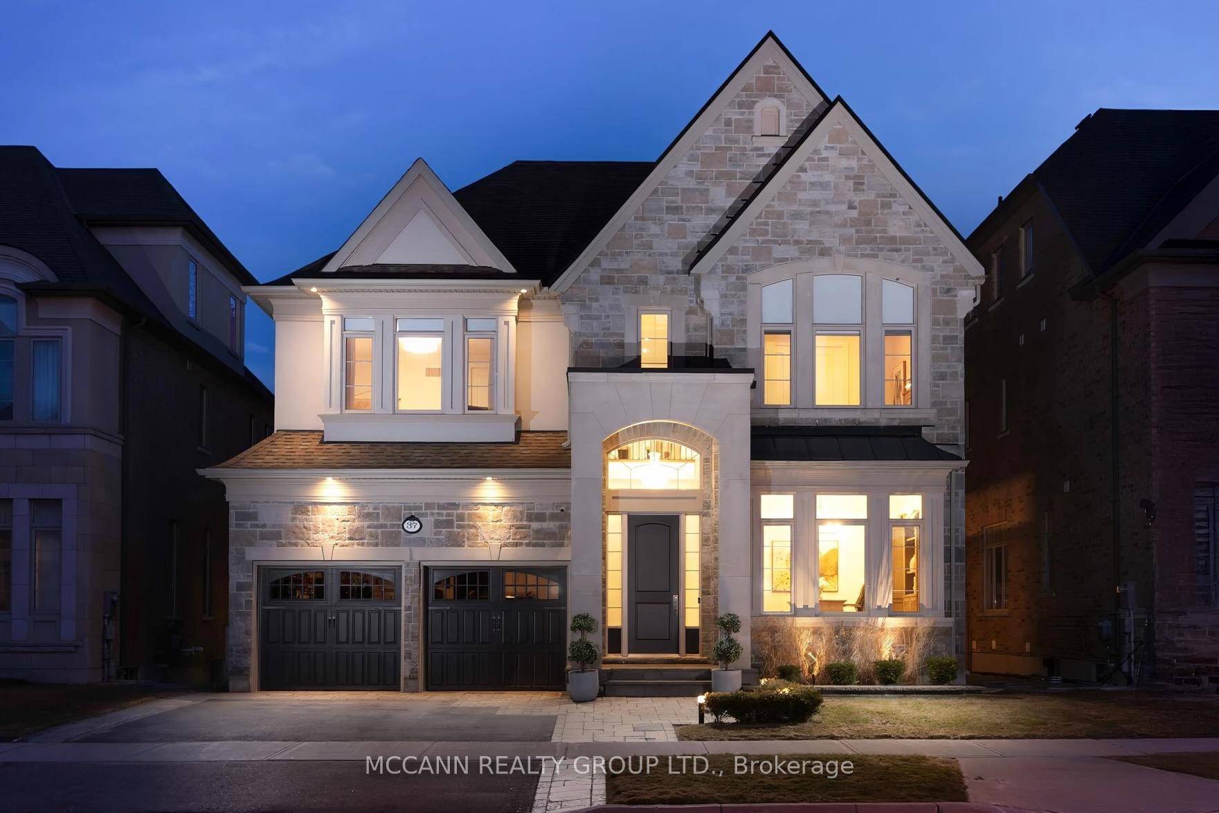 Rarely Offered ! Premium 50Ft Forested Ravine Lot In Prestigious Jefferson Forest !