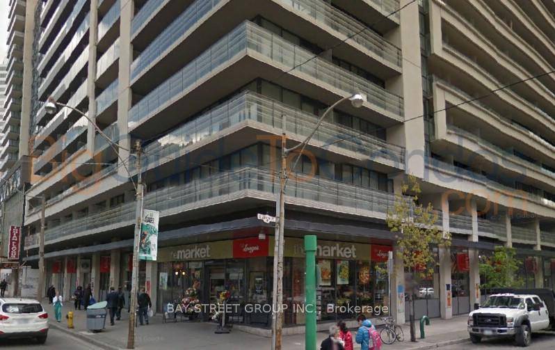 Heart Of Downtown, Absolute Prime Location, Fully And Newly Renovated, Full Open Concept, Bright And Spacious Unit, 9' Ceiling, Steps To Universities, Hospitals, Subway, Eaton Center, Financial District, 24 Hours ...