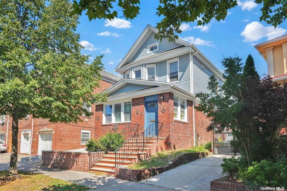 This legal detached part brick 3 family house underwent a complete gut renovation in 2023 2024.