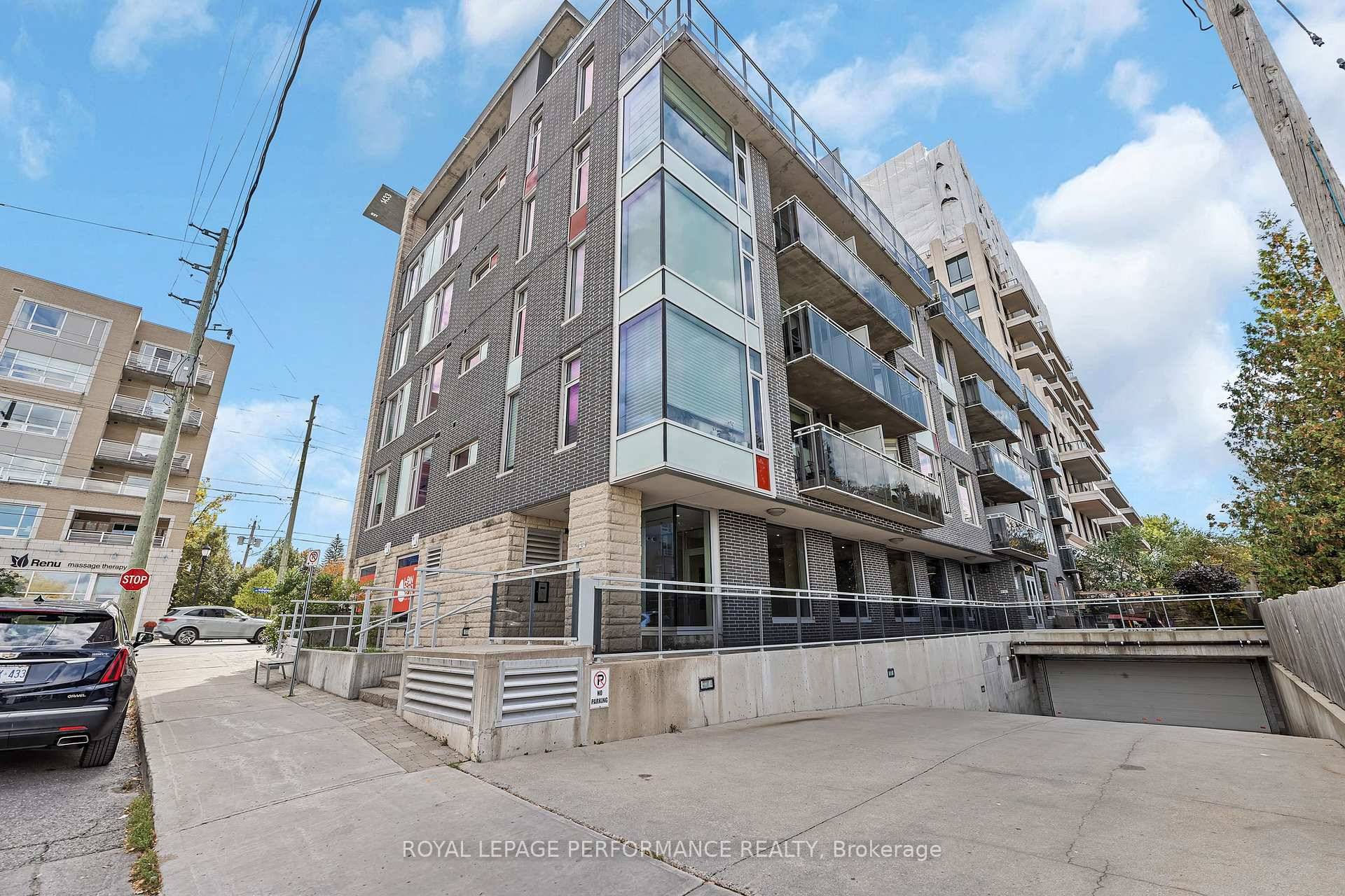 FOR RENT. Welcome to The Wellington at Island Park, a boutique condo building designed by renowned architect Barry Hobin.