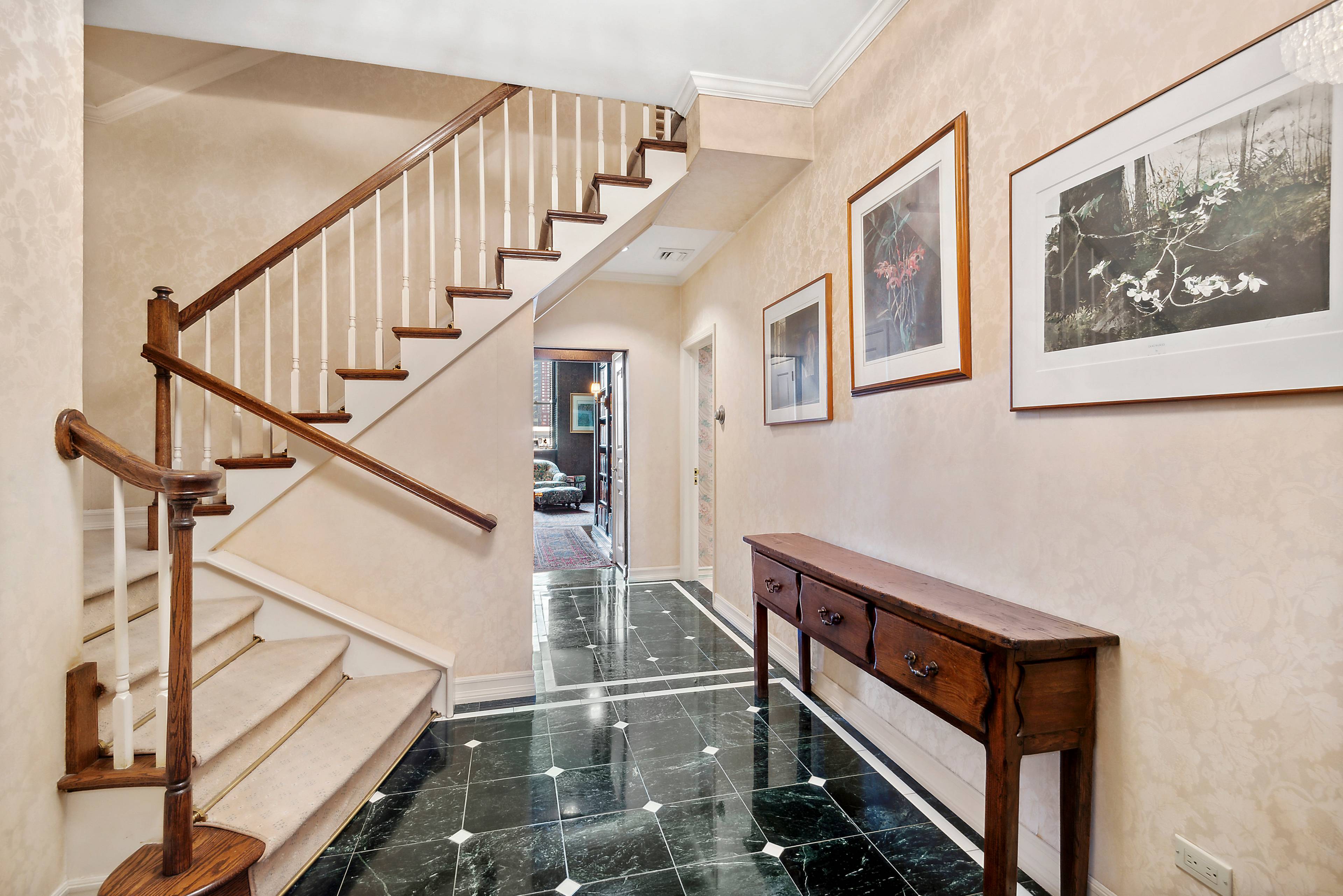 Dont miss out on an opportunity to own this extraordinary Triplex Penthouse in the Sky with breathtaking River and City Views !