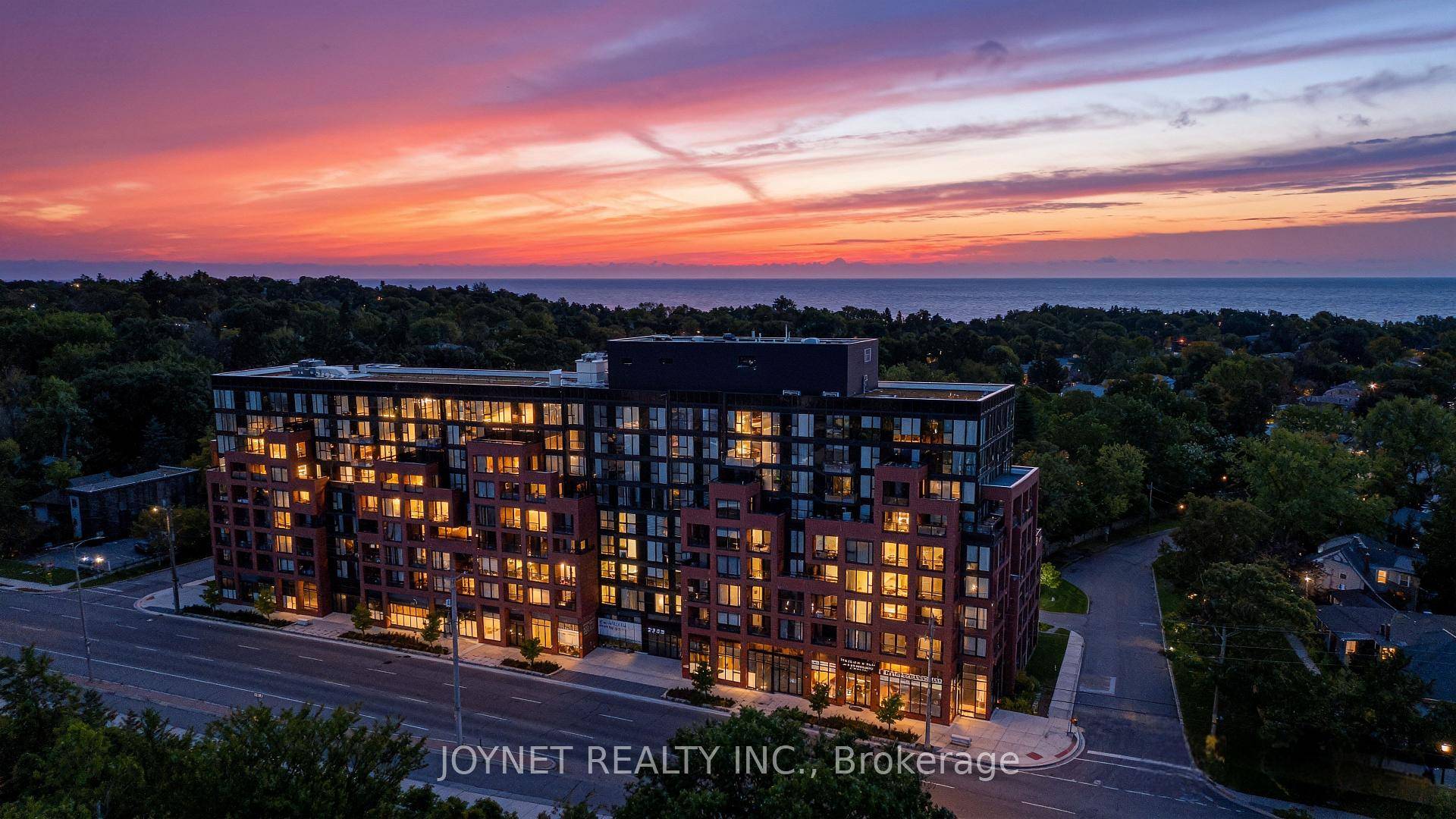 Bright, Spacious amp ; Smartly Designed 2 Bedroom Condo with Parking !
