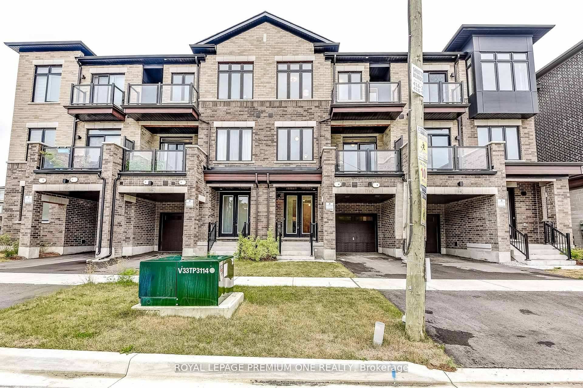 A brand new Freehold townhouse in Woodbridge, a most sought after neighborhood !