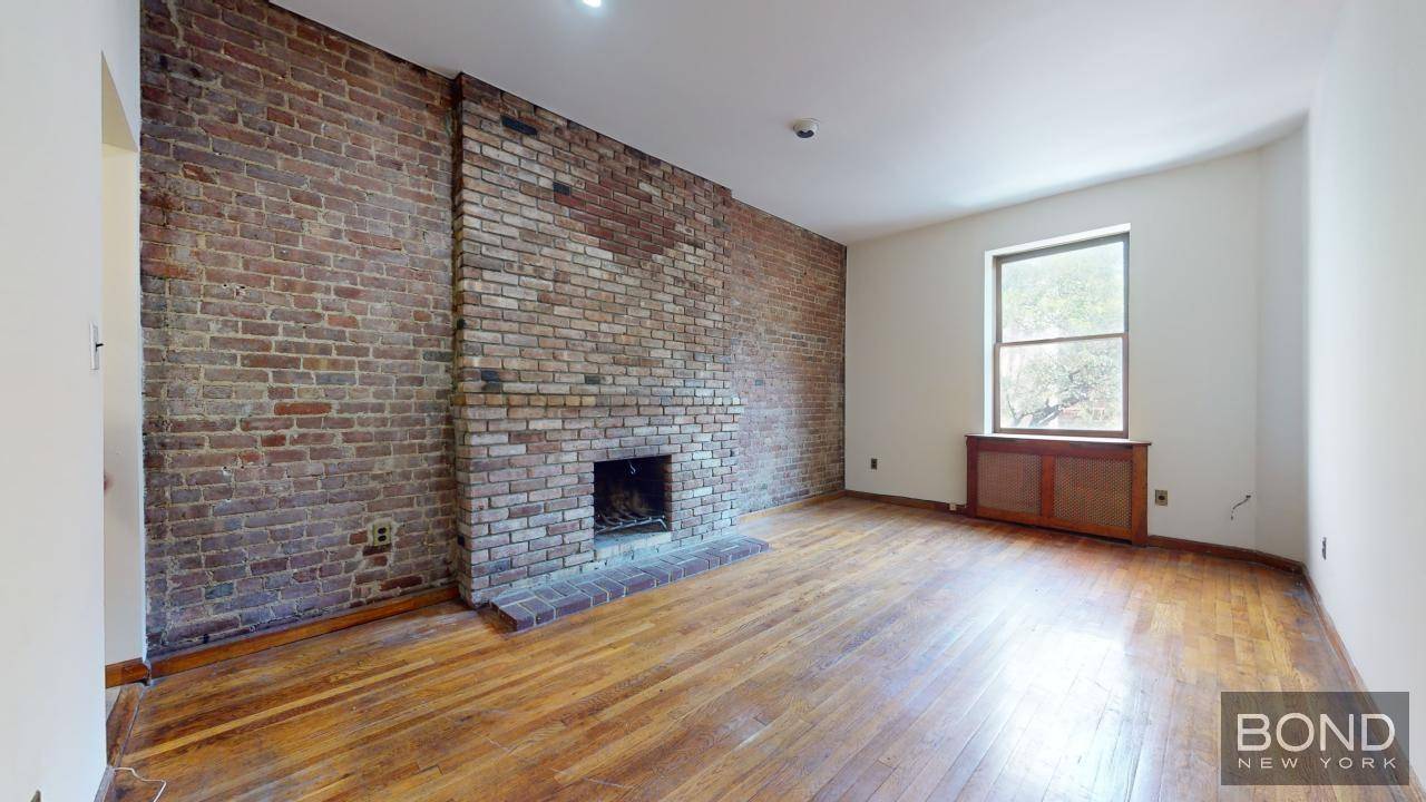 Massive 1 bedroom in prime Upper West Side.