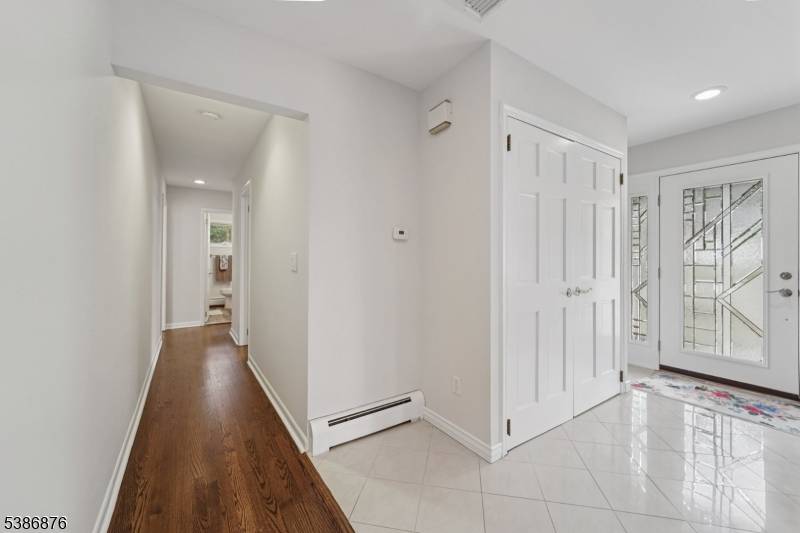 Welcome to 11 Nemic Lane, peaceful cul de sac locale and most unique residence with a self contained dual floor layout !