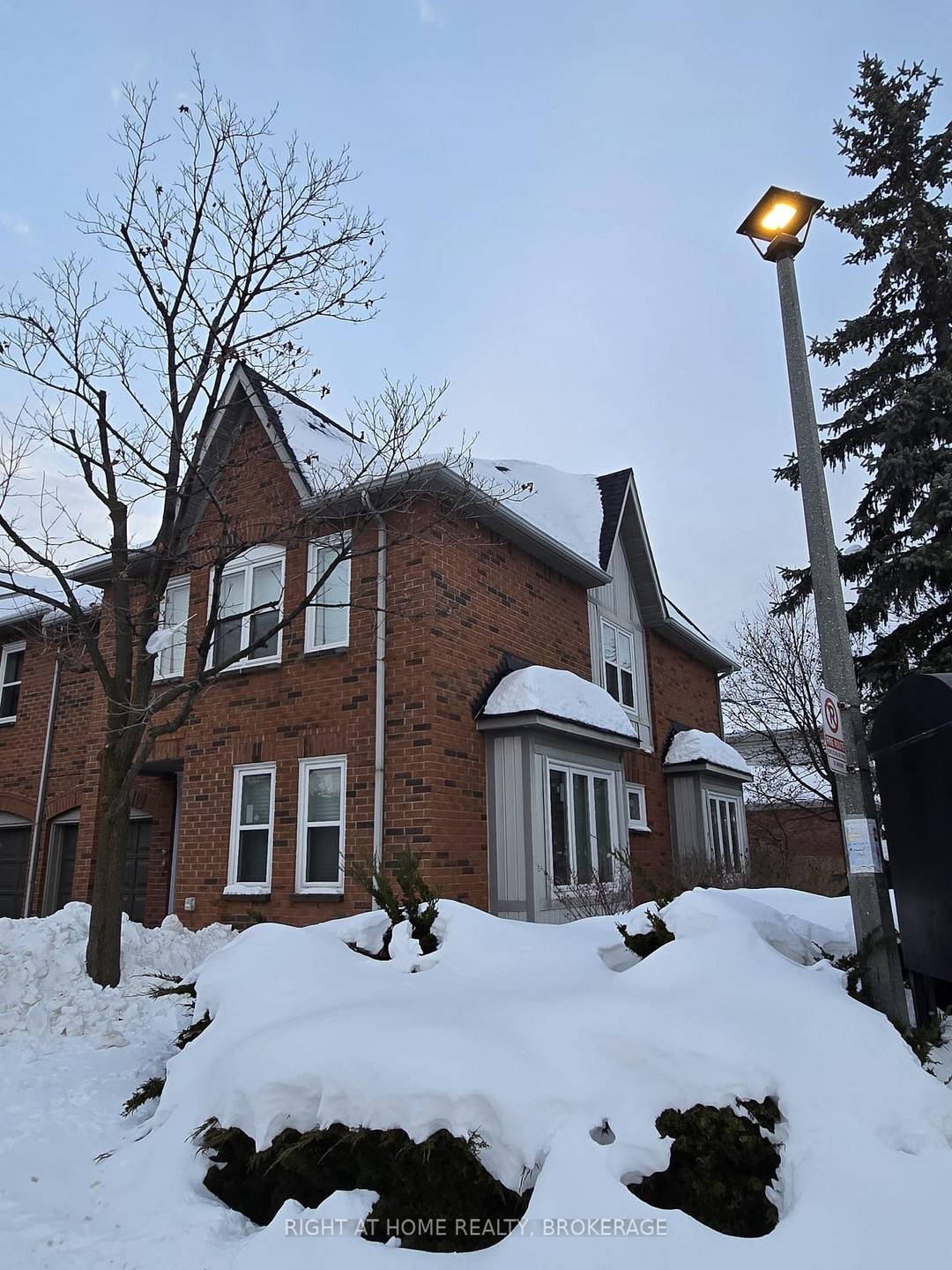 Furnished 3 Bedroom 3 washroom End Unit Townhome offering comfortable living in sought after Erin Mills community.