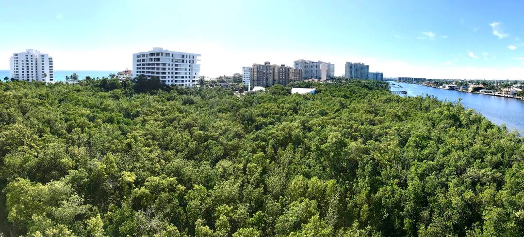 Offered Fully Furnished turnkey !