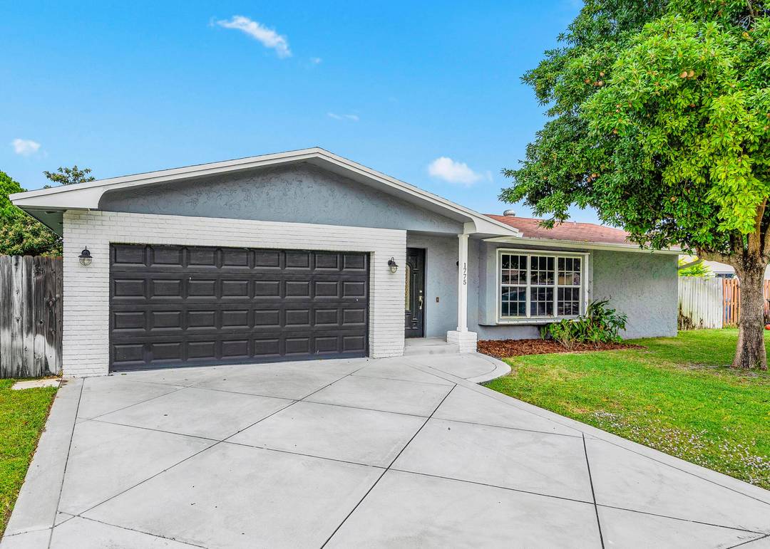 Spacious 4 2 2 pool home in the highly sought after Boca Square neighborhood with No HOA !