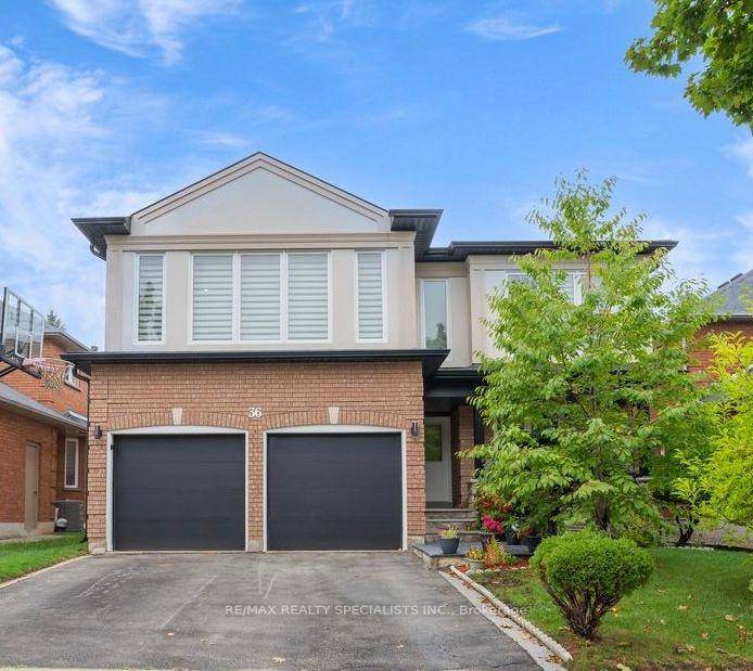 Welcome to this Gorgeous, Custom renovated Green Park detached home situated in the sought after Community of Devonsleigh in Richmond Hill.