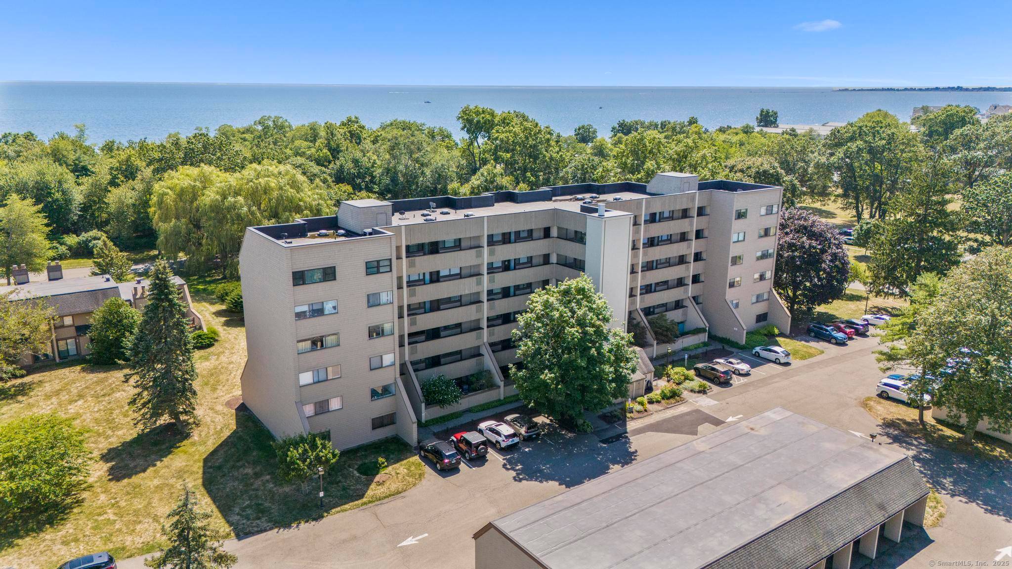 Heritage Sound ! ! Peaceful sought after beach community nestled on acres of beautiful lush landscaping and just steps away from Walnut Beach with a boardwalk extending to Silver Sands ...