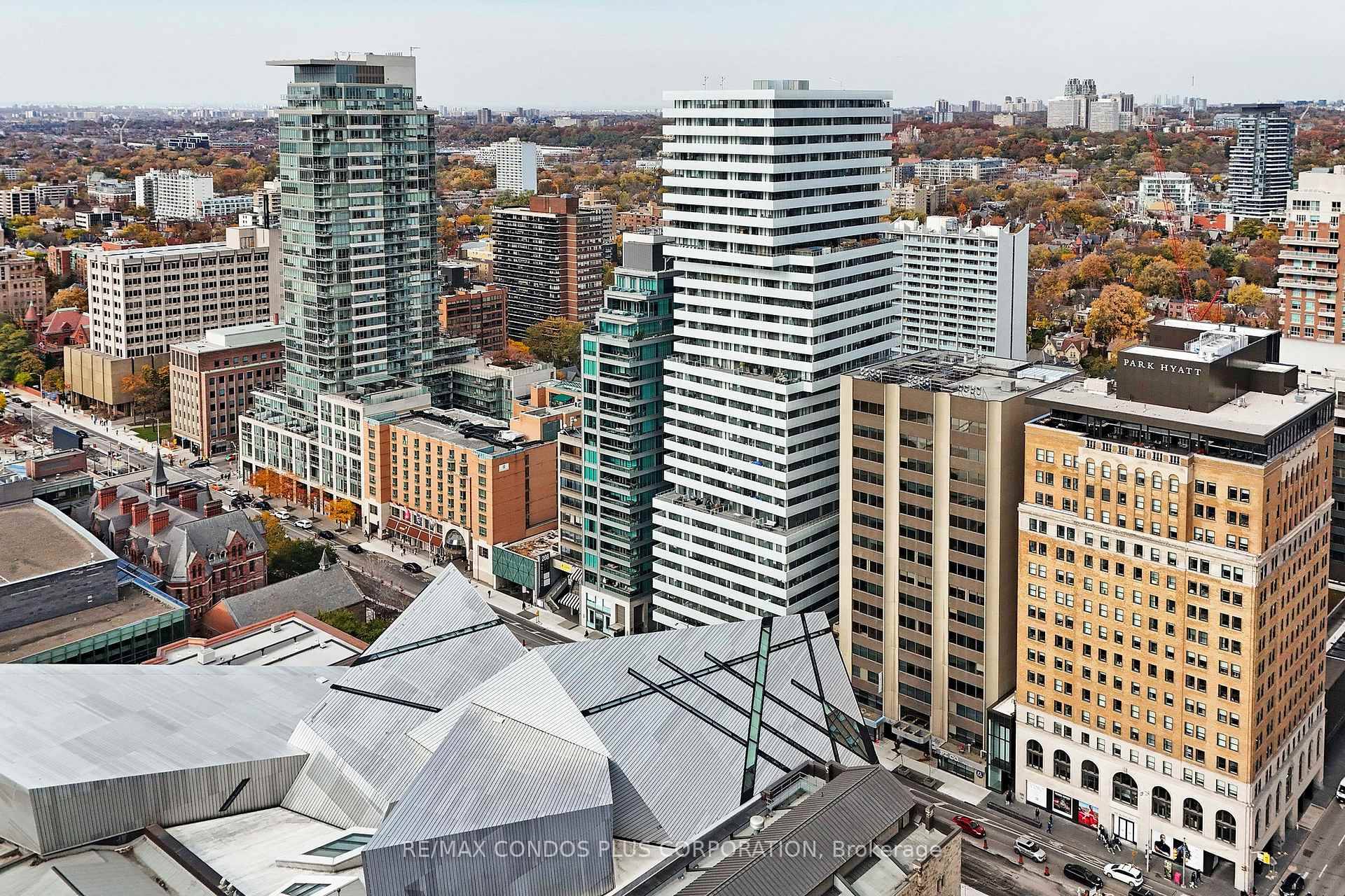 Experience the luxury at The Exhibit Residence, a prestigious architectural masterpiece in the heart of Yorkville, designed by renowned architect Rosario Varacalli.