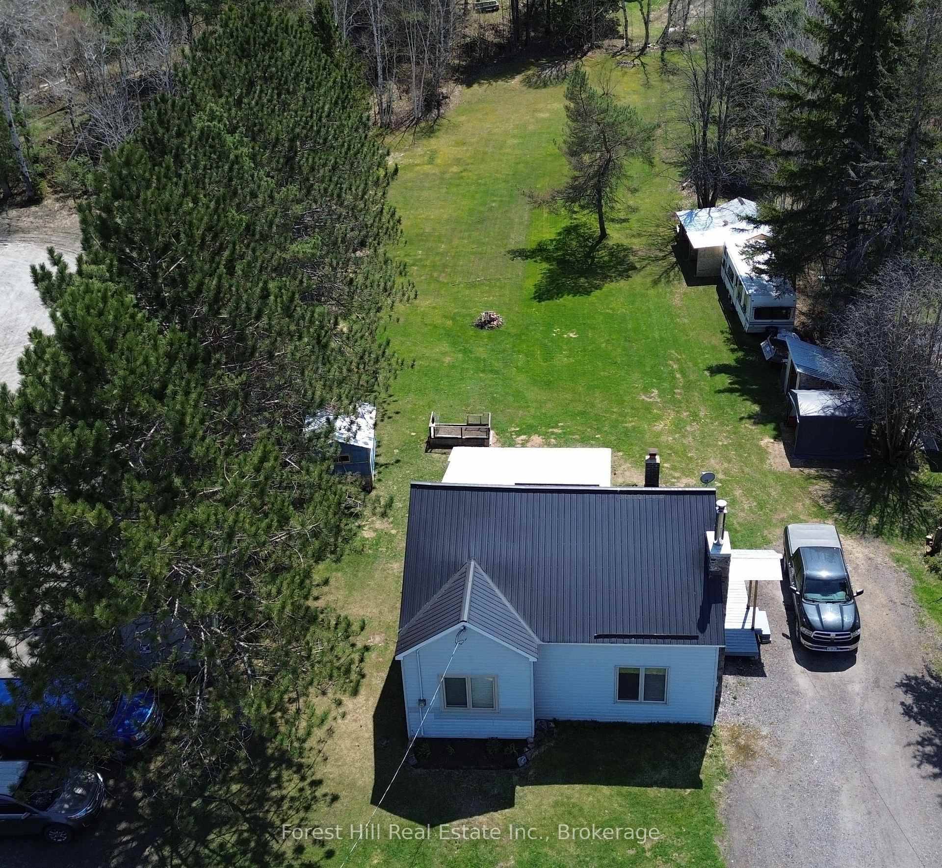 Home for sale in the heart of the beautiful unorganized community of Arnstein ON, a huge.