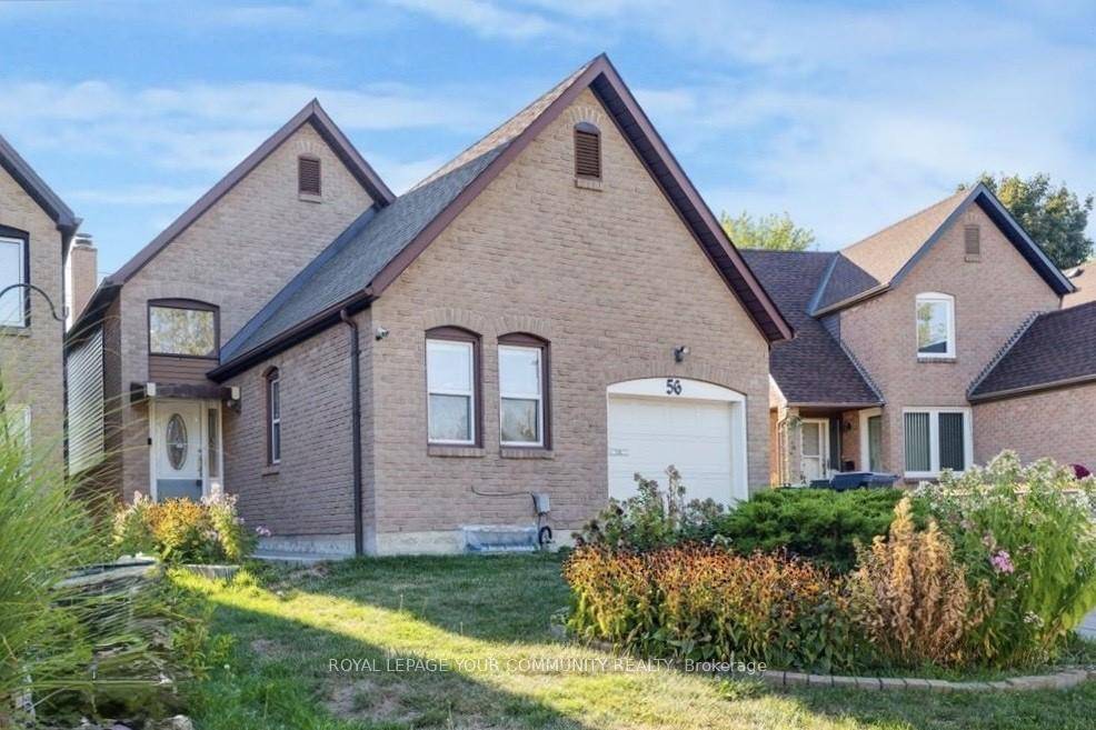 GREAT LOCATION ! Walking distance TTC, Amenities amp ; more !
