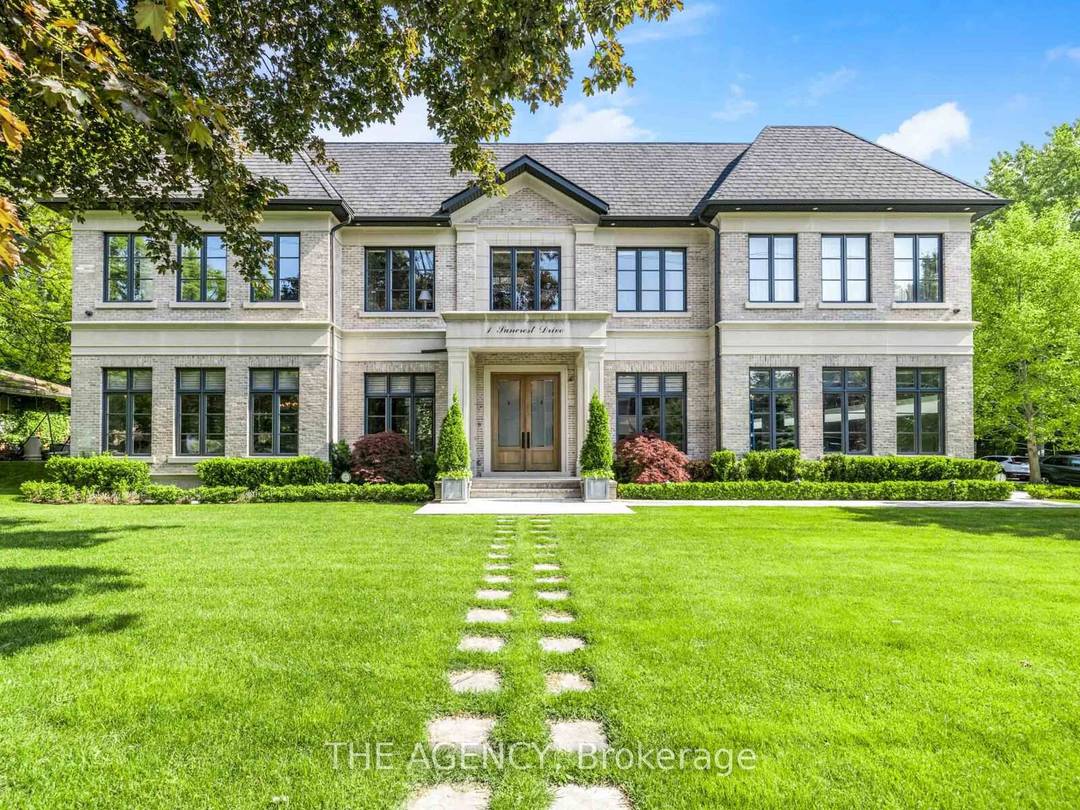 Welcome to 1 Suncrest Drive, an extraordinary estate in Toronto's exclusive Bridle Path neighbourhood.