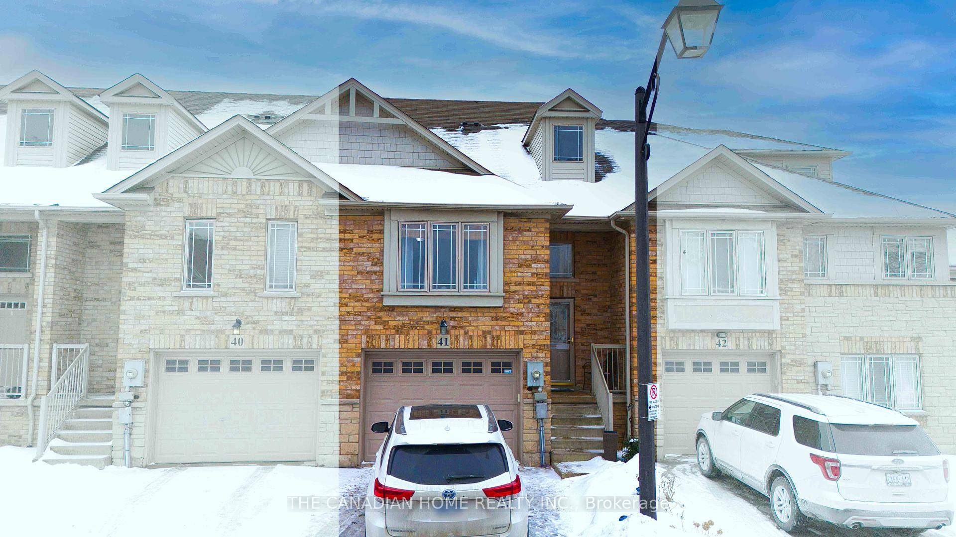 Immaculate two storey freehold town home located right off the Linc and the Redhill Valley Express Way.