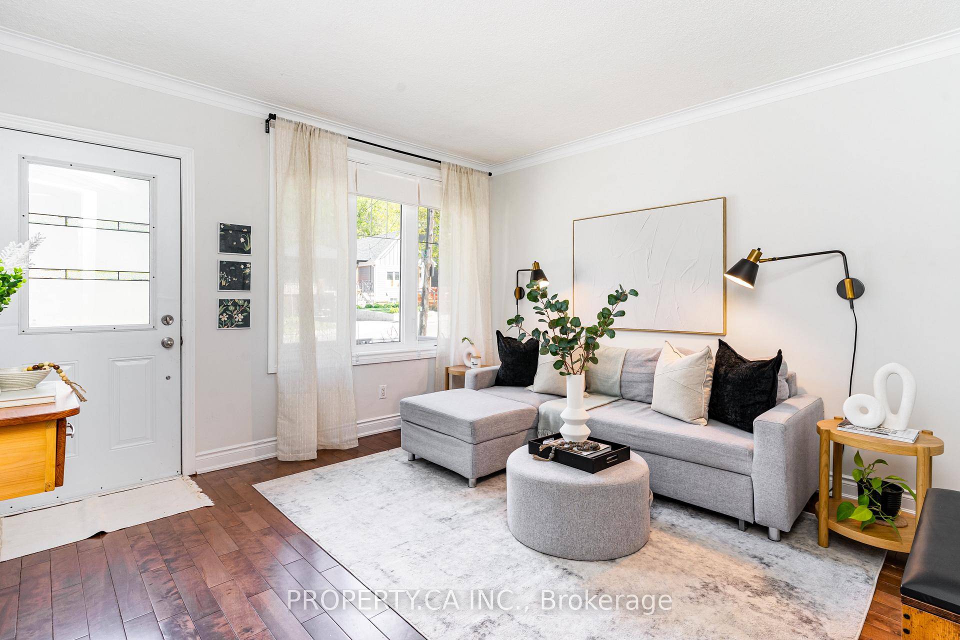 CALLING ALL GARDENERS. Wonderful neighbourhood with community feel, nestled beside a beautiful park, this renovated detached bungalow offers charm and outdoor bliss.