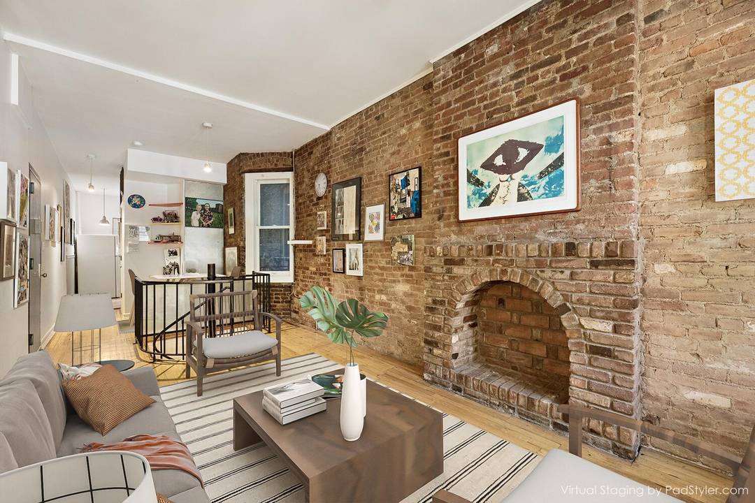 Welcome to your dream retreat in the heart of Chelsea !