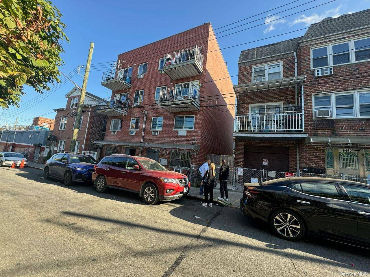 This well maintained perfectly situated with easy access to MTA transportation, making commuting a breeze.