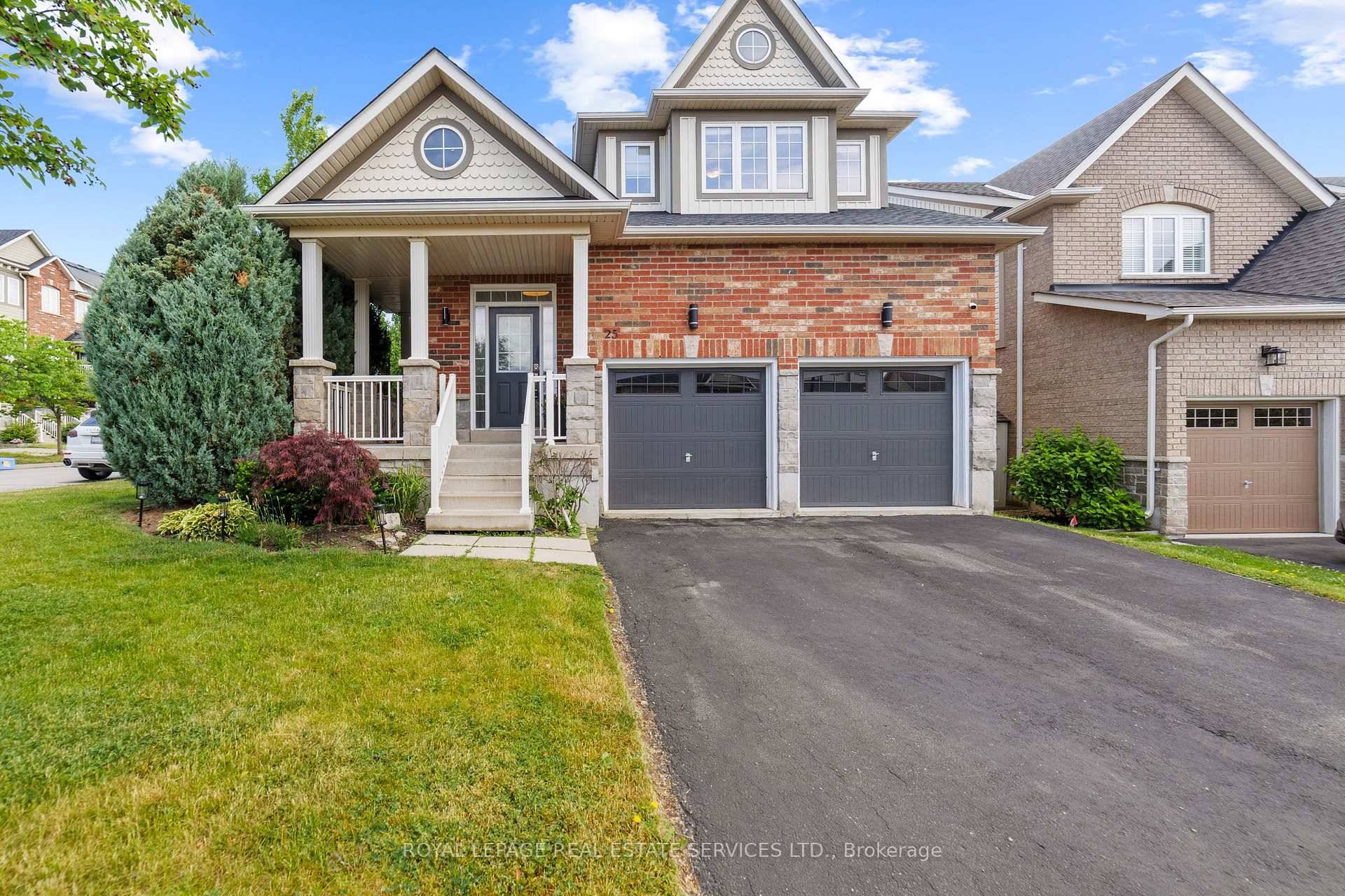 Charming 3 Bedroom Home with Finished Basement in the Heart of Waterdown.