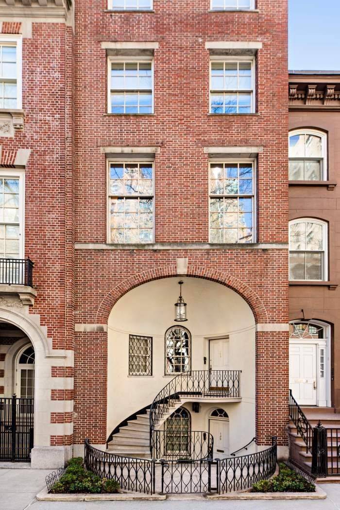 Delano amp ; Aldrich's upper east side masterpiece, 120 East 78 Street boasts a beautiful, bold and distinct facade.
