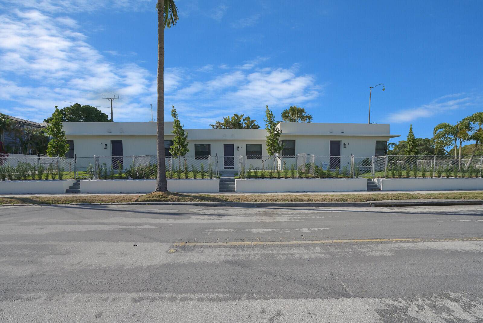 Possible 6, 000. 00 a month gross income !