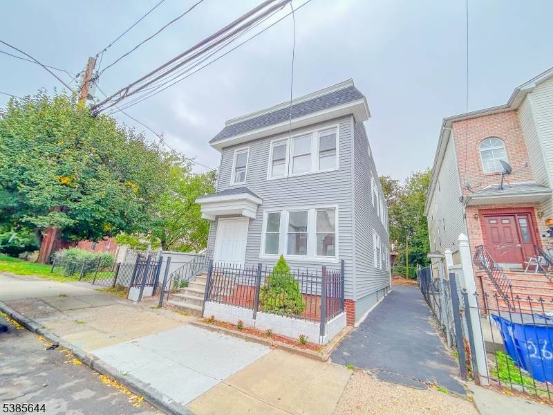 S 19Th St Newark City New Jersey Multi-Story