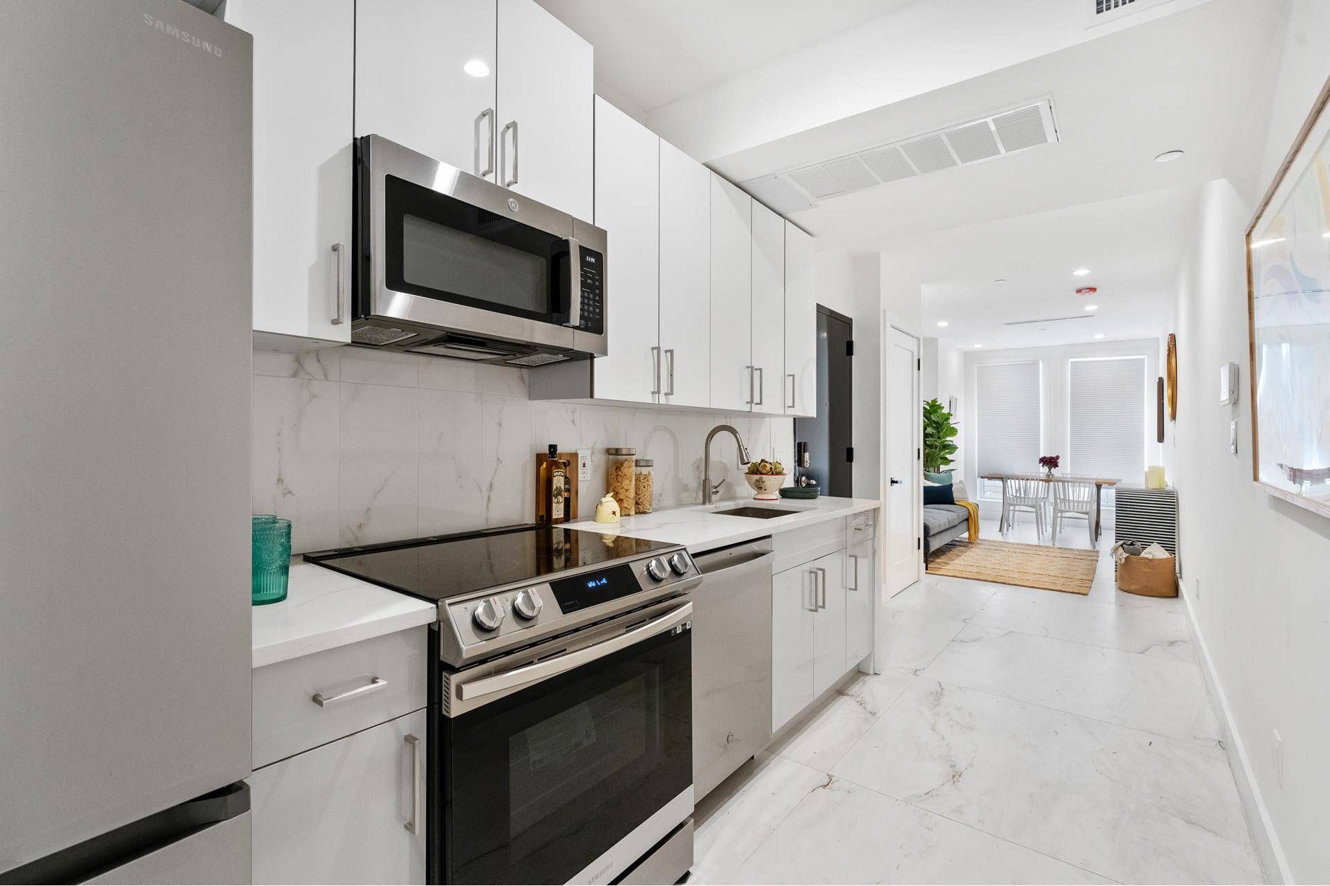 Welcome to 122 Palmetto Street in the exciting neighborhood of Bushwick, Brooklyn !