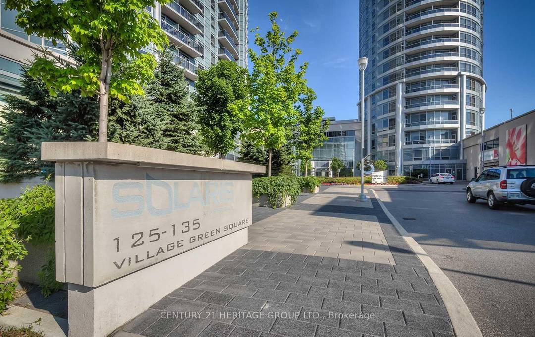 Luxurious Tridel Metrogate Solaris 1 Award Winning Green Community.