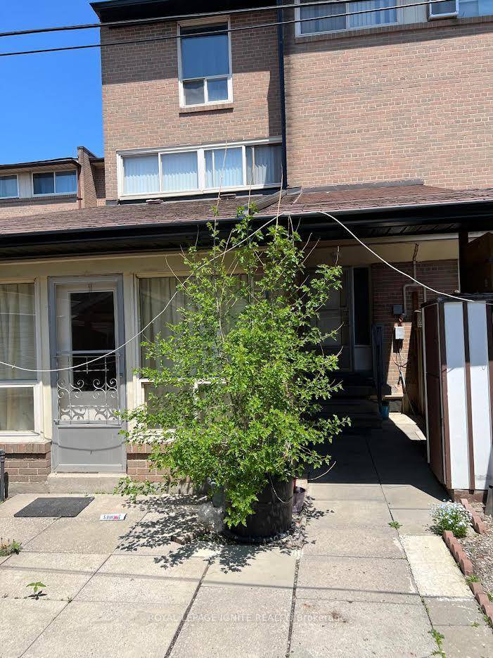 Perfect location for First Time Buyers and Investors !