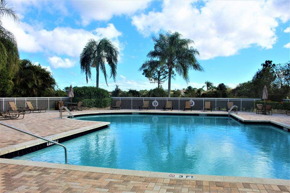 Beautiful 1 1 condo at the Belmont in St Lucie west.