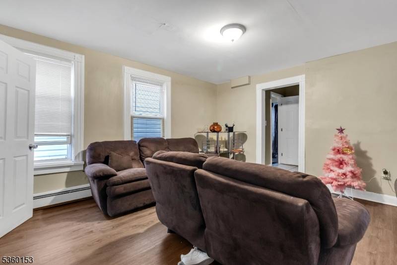 Located near Newark University Hospital, NJIT, Rutgers University and the business district, this is the ultimate multi family property in town.