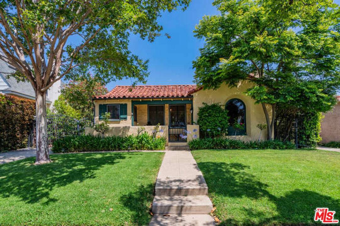 10633 Rochester Ave 2BR Westwood La