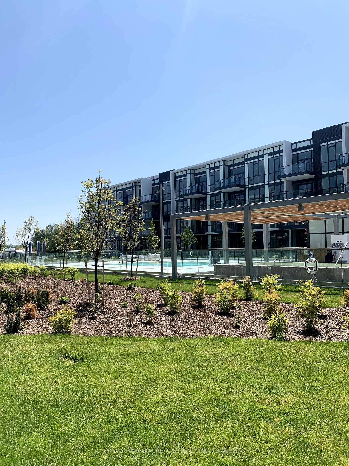 Welcome to Highpoint, one of Friday Harbours most sought after addresses.