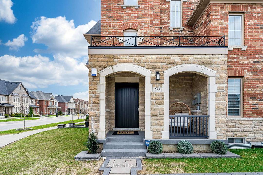 Rarely Offered Executive Corner Unit In Prestigious Kleinburg !