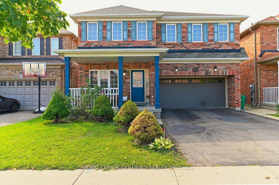 Stunning 6 Bedroom Detached Home on Premium Ravine Lot !