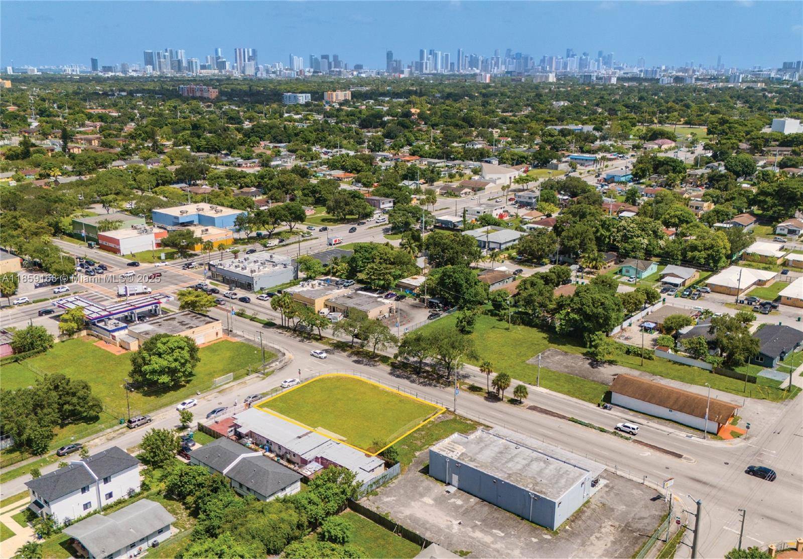 PRESENTING A PRIME CORNER DEVELOPMENT SITE IN A WELL SITUATED, HIGH VISIBILITY CORRIDOR OF MIAMI.