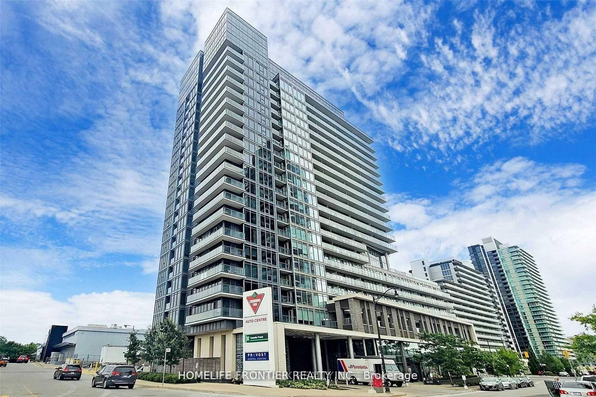 Bright 1 Bedroom Den Unobstructed North View.