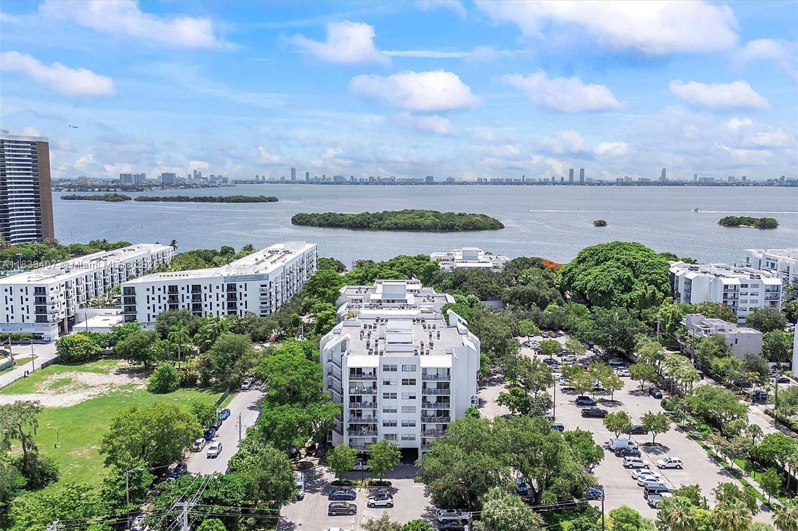 Renovated Modern 1 Bed Oasis in Gated Waterfront Community in MiMo Experience resort style living in this stylish 1 bedroom, 1 bath condo located in the gated Nirvana community in ...