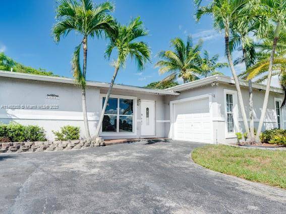 Amazing property and conveniently located, spacious 4 bed, 2 bath pool home on an oversized lot.