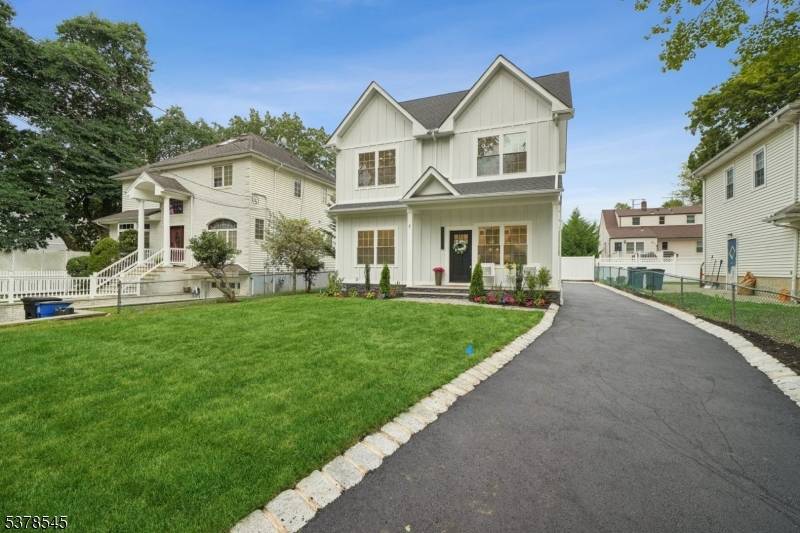 Brand New Construction in quiet neighborhood.