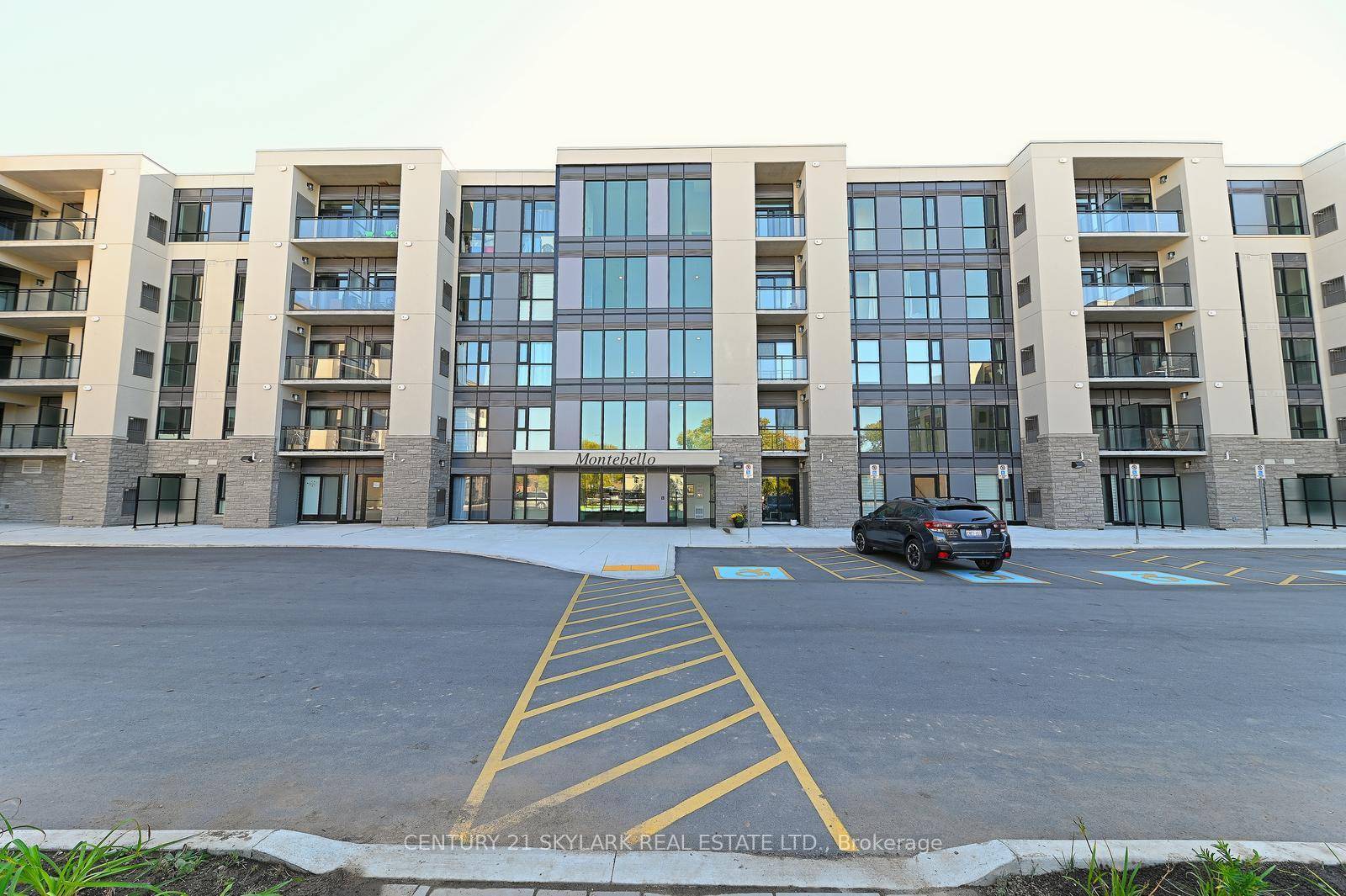 The Montebello, conveniently located in the heart of St.