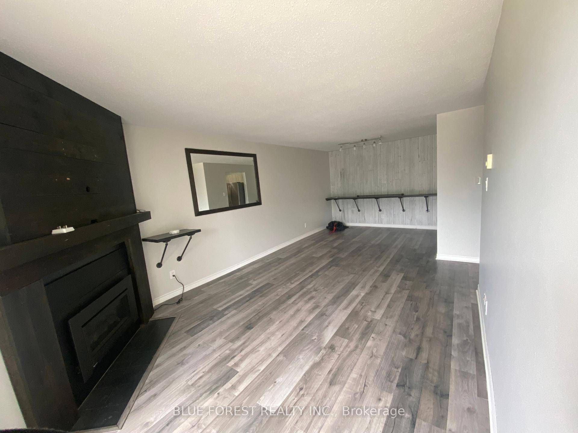 Beautiful spacious two bedroom unit with modern updates, granite counter tops and gas fireplace.