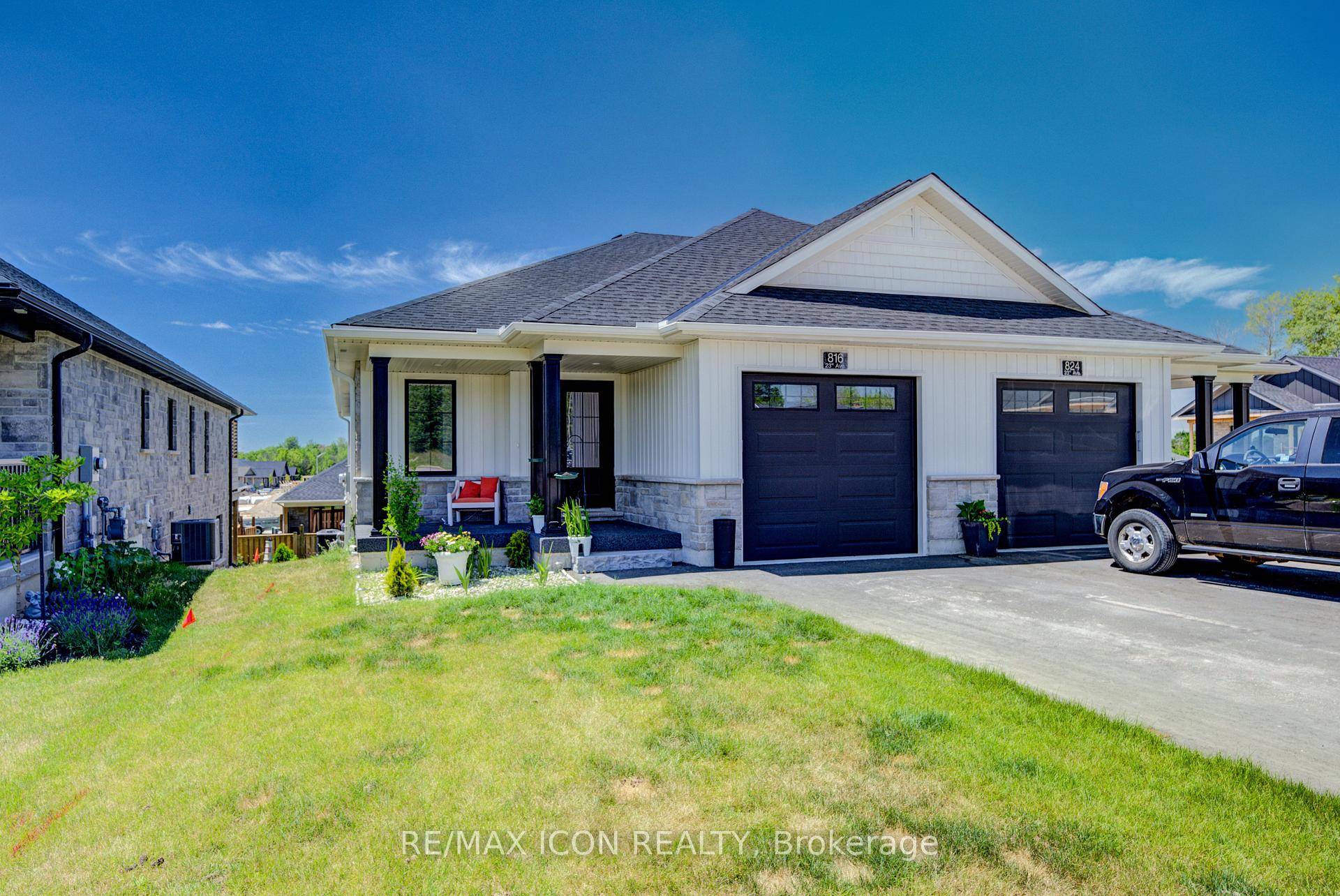 Stylish Semi with Finished Walk Out Basement in the Heart of Hanover.