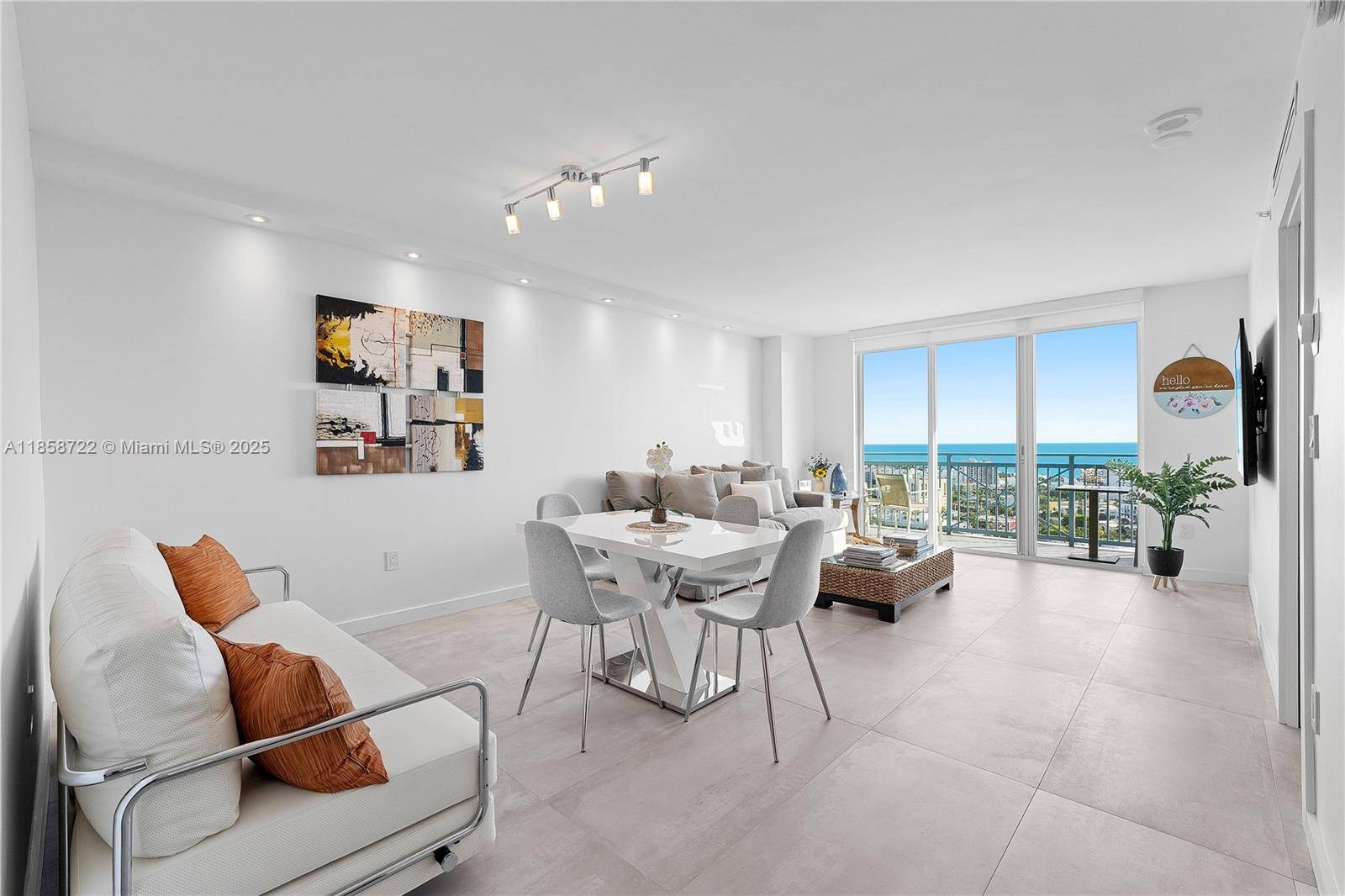 Stunning 1 Bedroom 1 Bath at The Yacht Club at Portofino Unit 2505 Experience luxury living in this fully remodeled 1 bedroom, 1 bath condo on the 25th floor of ...