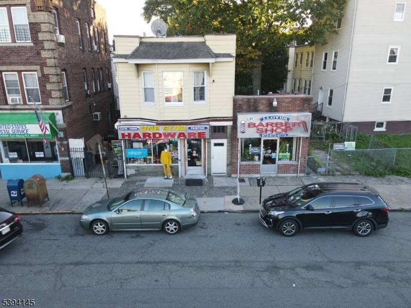 Incredible mixed use opportunity in the heart of East Orange !