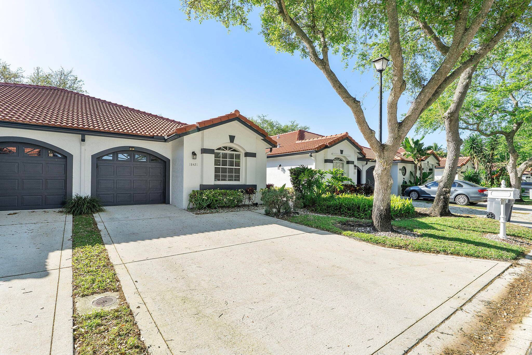 Beautiful villa in an all ages community located in one of the most desired communities in Boca Raton !